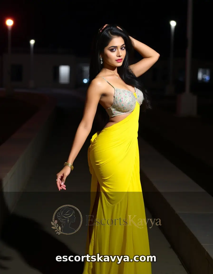 Charu Verma local girl in Vasundhara